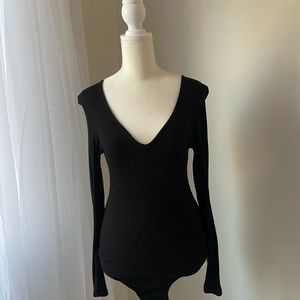 Missguided Ribbed V-Neck Bodysuit